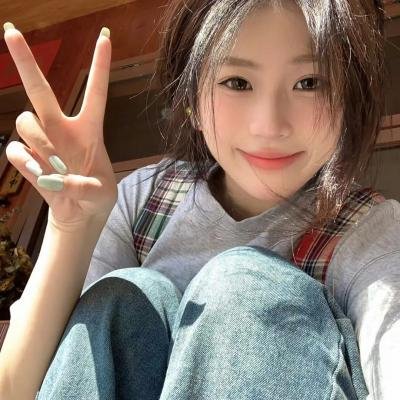男人与婴儿